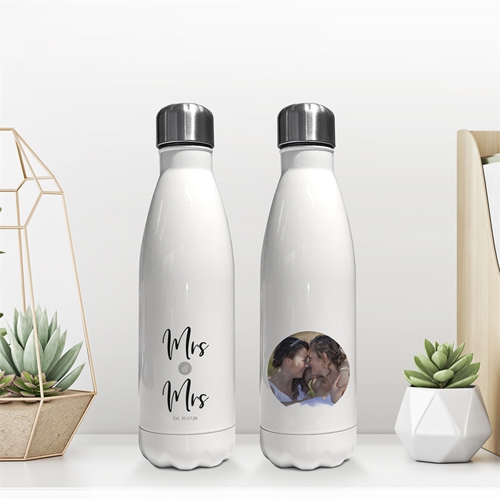 Picture of Mrs & Mrs insulated water bottle